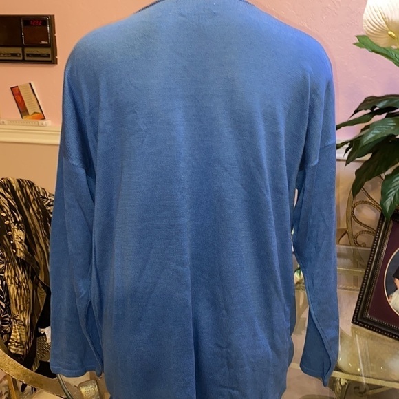 F California Style blue faux diamonds long sleeve knit top plus size 2X - Picture 2 of 3